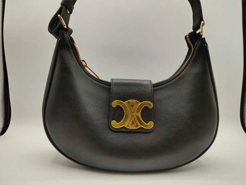 セリーヌ買取　アヴァ